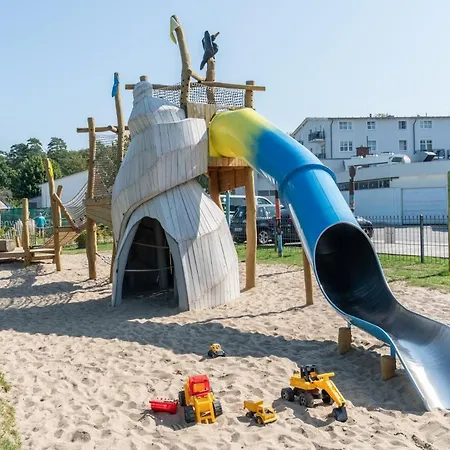 501, Seepark * Sellin (Rugen)